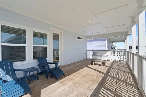 3807 Neptune Galveston TX 77554