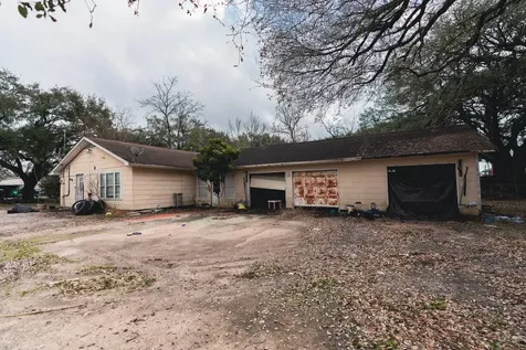 2710 Oleander Drive Pasadena TX 77503