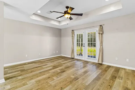 195 Oak Valley Livingston TX 77351