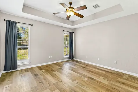 195 Oak Valley Livingston TX 77351