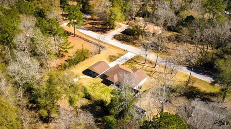 195 Oak Valley Livingston TX 77351