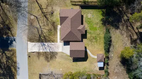195 Oak Valley Livingston TX 77351