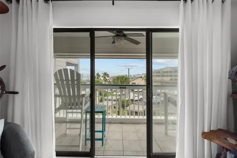 6102 Seawall Boulevard 290 Galveston TX 77551
