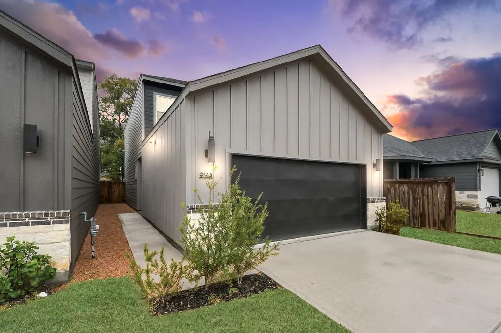 954 Junell Street A Houston TX 77088
