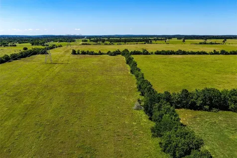 60 Acres Hwy 30 W Shiro TX 77876