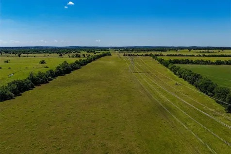 60 Acres Hwy 30 W Shiro TX 77876