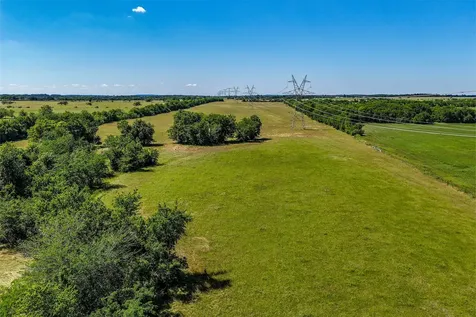 60 Acres Hwy 30 W Shiro TX 77876