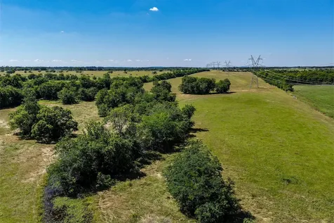 60 Acres Hwy 30 W Shiro TX 77876