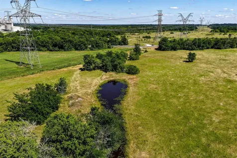 60 Acres Hwy 30 W Shiro TX 77876