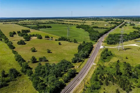 60 Acres Hwy 30 W Shiro TX 77876