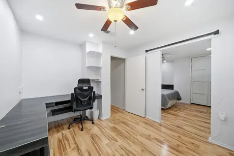 11517 Village Place Drive 152 Houston TX 77077
