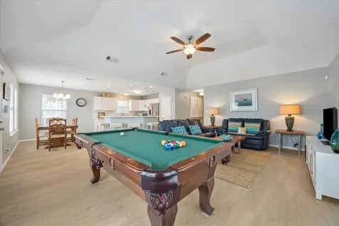 22032 Matagorda Drive Galveston TX 77554