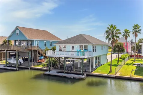 22032 Matagorda Drive Galveston TX 77554