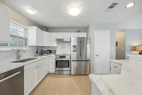 22032 Matagorda Drive Galveston TX 77554