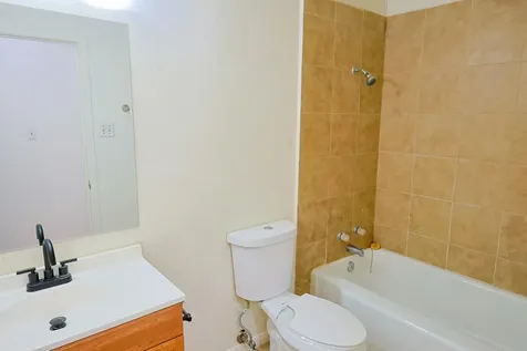 909 E Sarah Street Cuero TX 77954