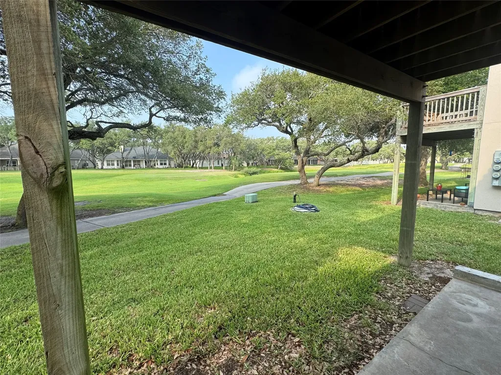 221 Marion Drive 107c Rockport TX 78382