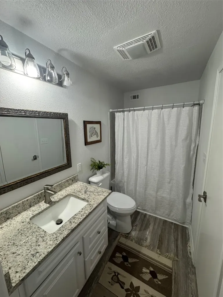 221 Marion Drive 107c Rockport TX 78382
