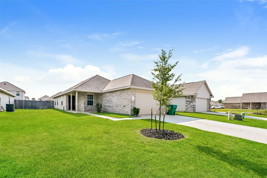 8706 Livings Street Houston TX 77028