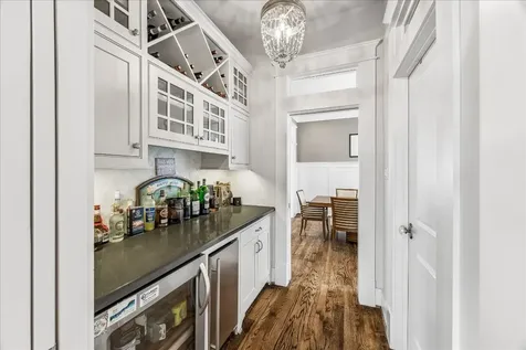 635 13th Street Houston TX 77008