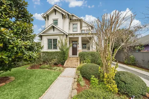 635 13th Street Houston TX 77008