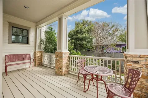 635 13th Street Houston TX 77008