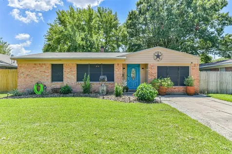 2009 15th Avenue N Texas City TX 77590
