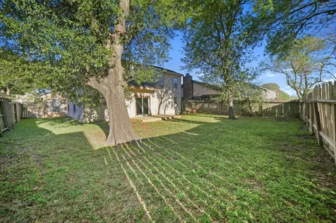 12323 Split Rail Lane Houston TX 77071