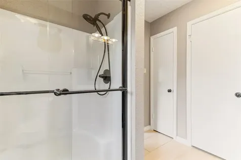14 Sarita Road Angleton TX 77515