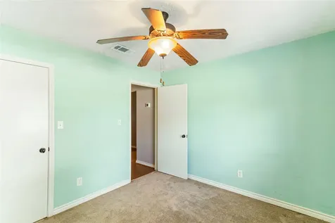14 Sarita Road Angleton TX 77515