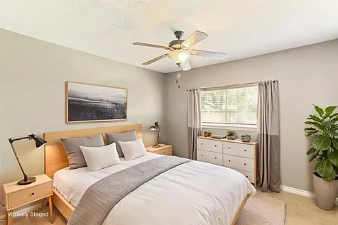 14 Sarita Road Angleton TX 77515