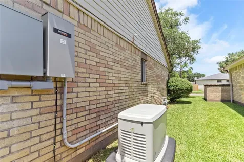 14 Sarita Road Angleton TX 77515