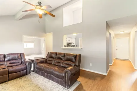 14 Sarita Road Angleton TX 77515