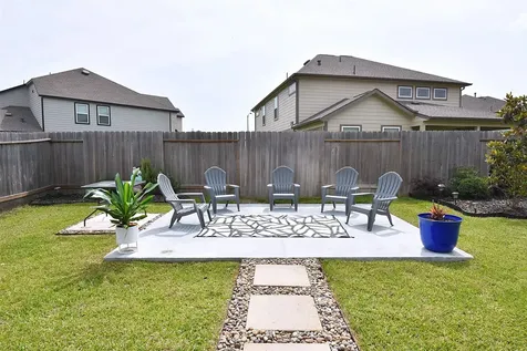 308 Spruce Oak Lane Waller TX 77484