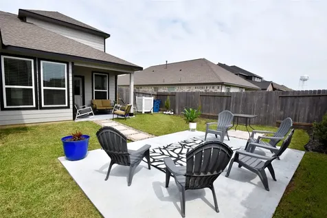 308 Spruce Oak Lane Waller TX 77484