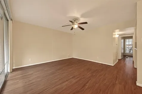 3400 Timmons Lane 31 Houston TX 77027