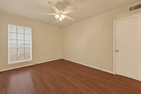 3400 Timmons Lane 31 Houston TX 77027