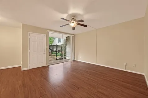 3400 Timmons Lane 31 Houston TX 77027