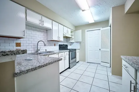 10235 Gulfstream Lane Sugar Land TX 77498