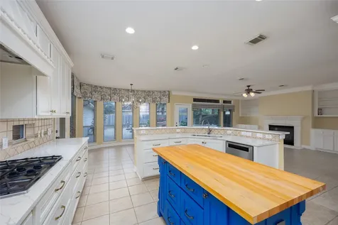 4214 Carlisle Court Baytown TX 77521