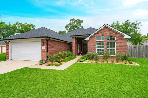 615 N Starboard Street Crosby TX 77532
