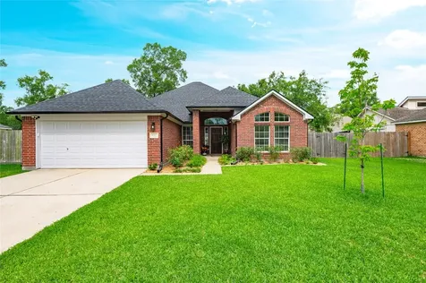 615 N Starboard Street Crosby TX 77532