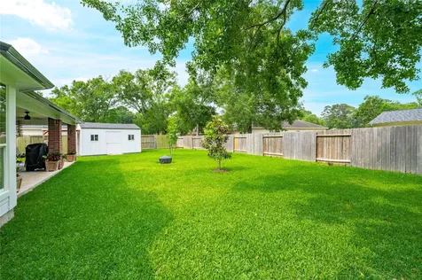 615 N Starboard Street Crosby TX 77532