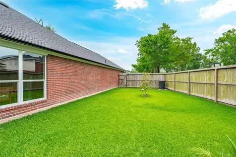 615 N Starboard Street Crosby TX 77532