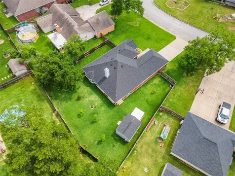 615 N Starboard Street Crosby TX 77532