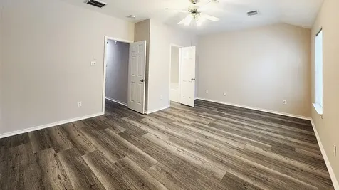 230 S Walden Elms Circle The Woodlands TX 77382
