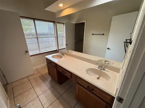 10423 Sand Pass Lane Houston TX 77064