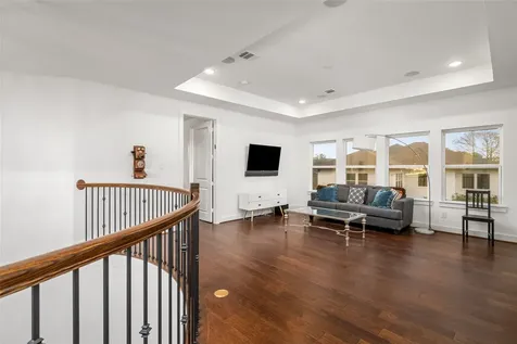 5319 Braesheather Drive Houston TX 77096