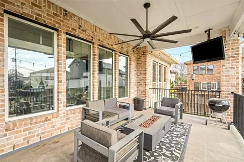 5319 Braesheather Drive Houston TX 77096