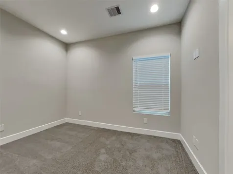 5902 Gardendale Drive F Houston TX 77092