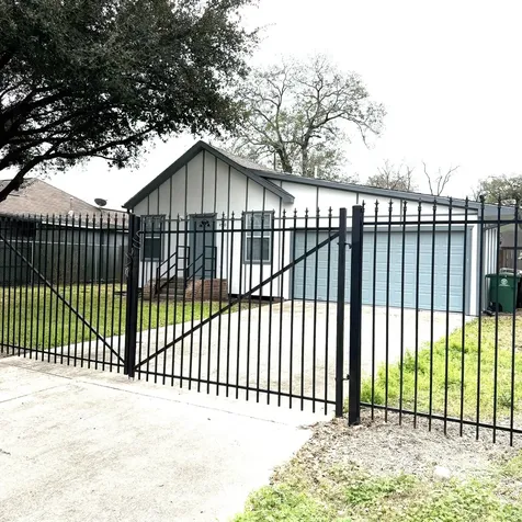 4510 Kingsbury Street Houston TX 77021